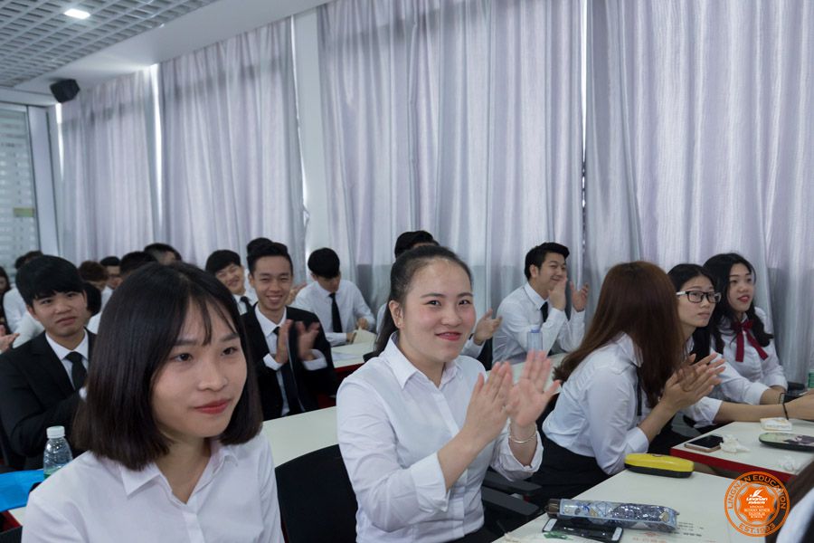 初夏收获季，京苗新启航---记京东京苗班招聘专场