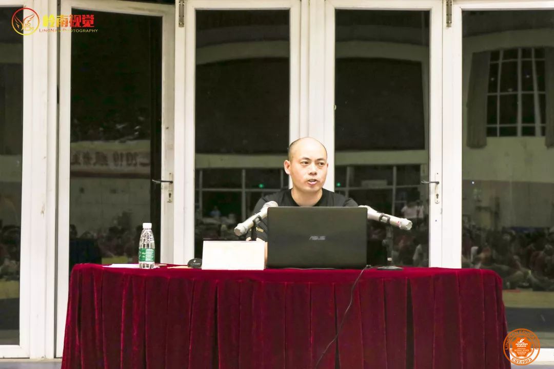 国防教育 / 法制教育讲座——健康成长，保驾护航
