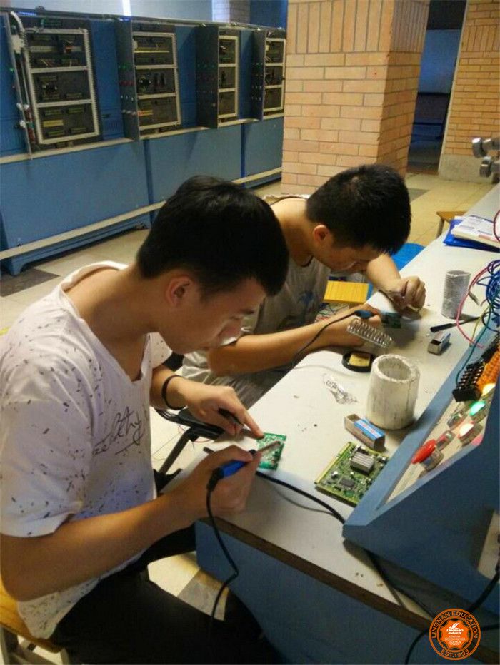 小小芯片,注意力要高度集中