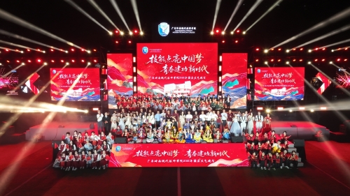 4万+线上围观，这场万人文艺晚会高光刷屏！