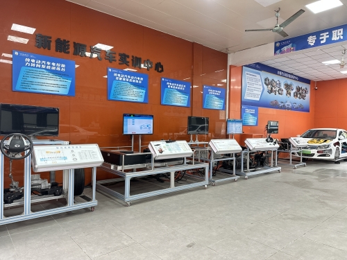 智能制造学院学习环境