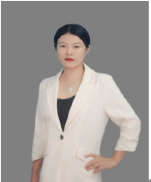 梁金英 美容保健教师