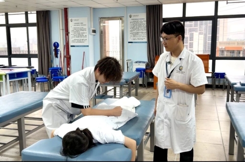 【免费】刮痧、拔罐、推拿、艾灸，还能玩转AI四诊仪？24级健康学子看过来——这个微专业，值!