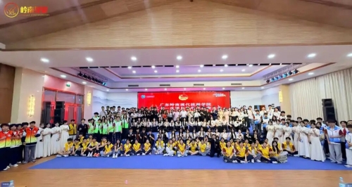 #发现美好 以青春热血·护团委荣光 | 校团委第21次团员暨学生代表大会顺利召开！