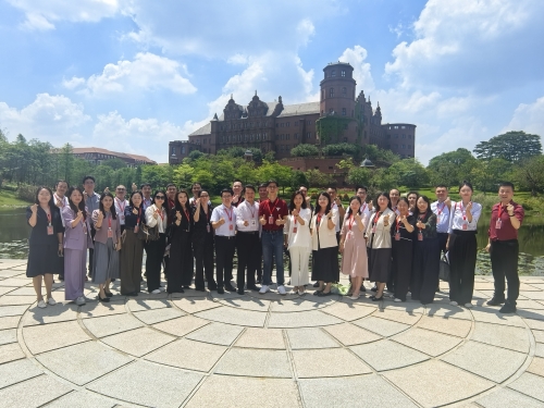 走进华为！广东岭南现代技师学院中高层干部组团“充电”
