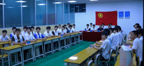正能量 | 信息技术与智能制造学院召开第二届团总支学生联合会第一次干部会议