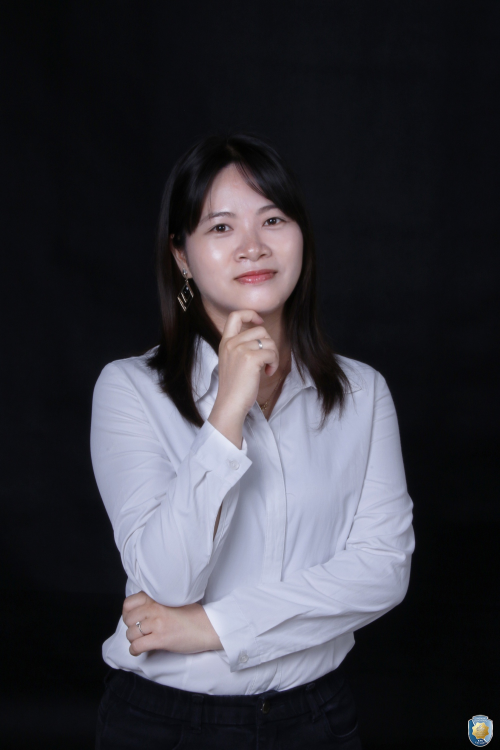 黄家玲一动漫教研室主任